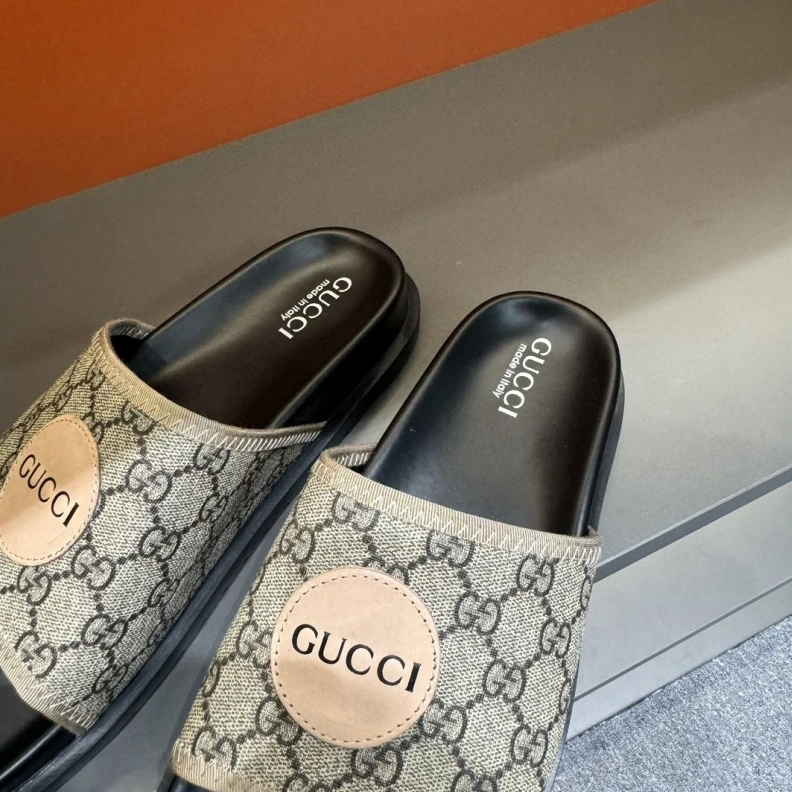 Refined Gxccx Slippers 156422
