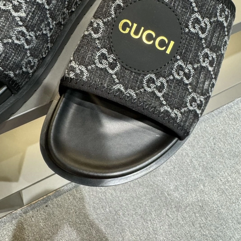 Gxccx Slippers SportInspired 156412