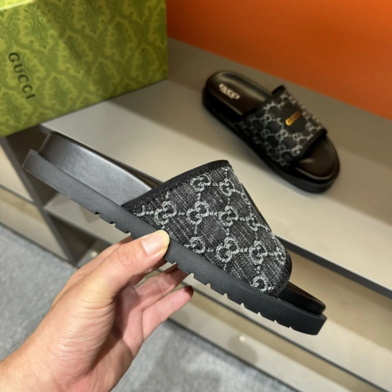 Gxccx Slippers SportInspired 156412