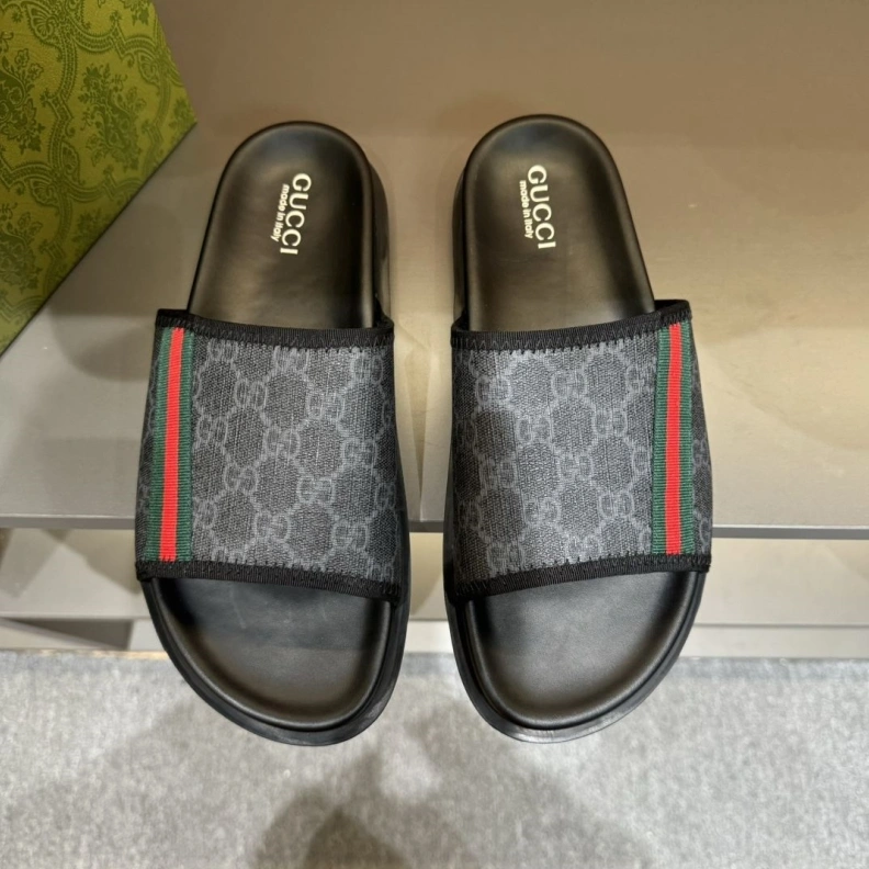 Practical Gxccx Slippers 156426
