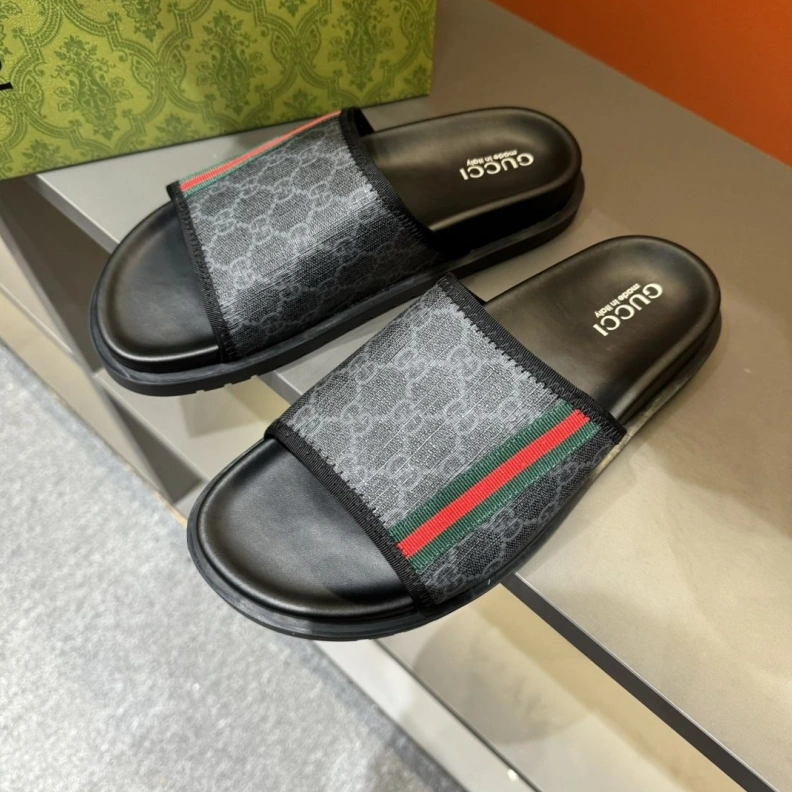 Practical Gxccx Slippers 156426