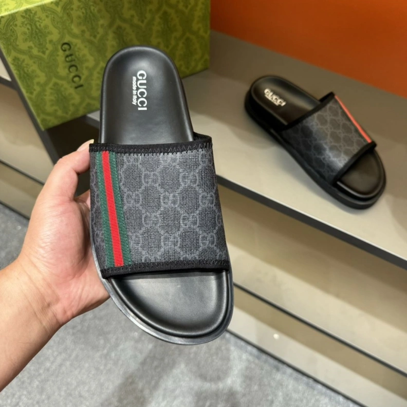 Practical Gxccx Slippers 156426