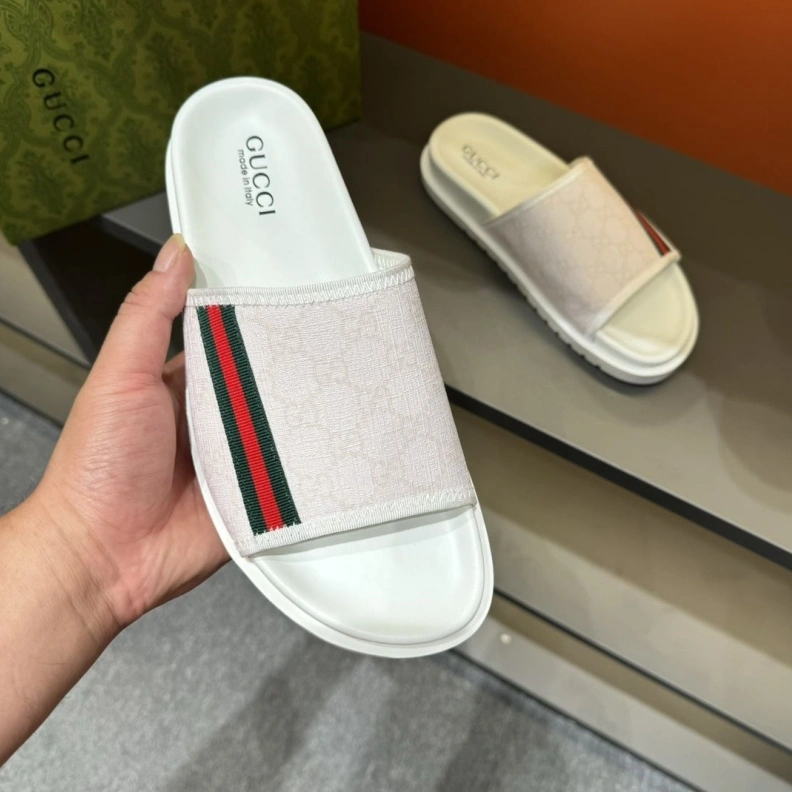 Reliable Gxccx Slippers 156423