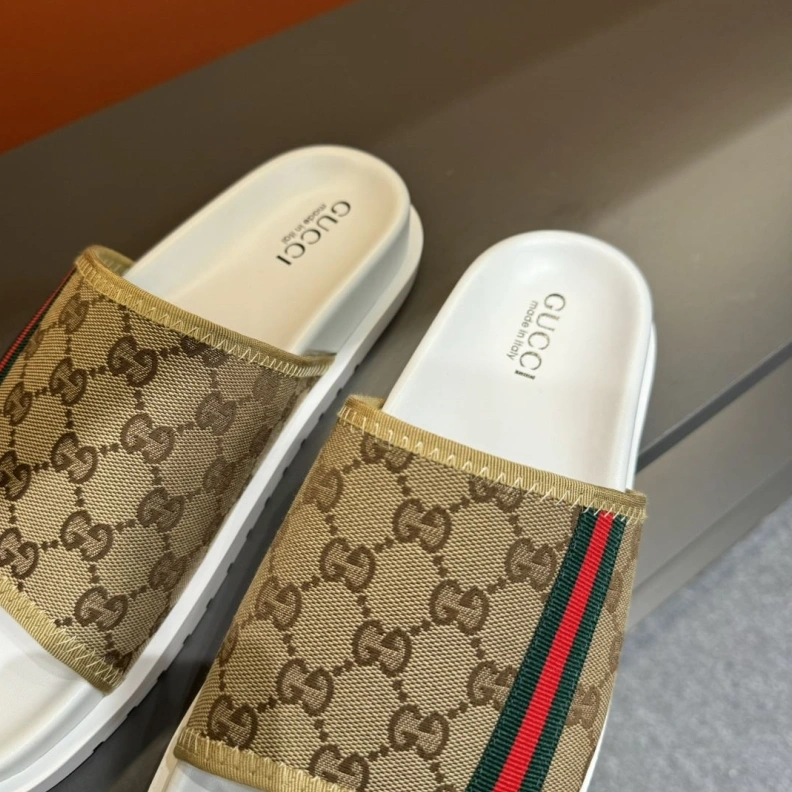 Durable Gxccx Slippers 156419