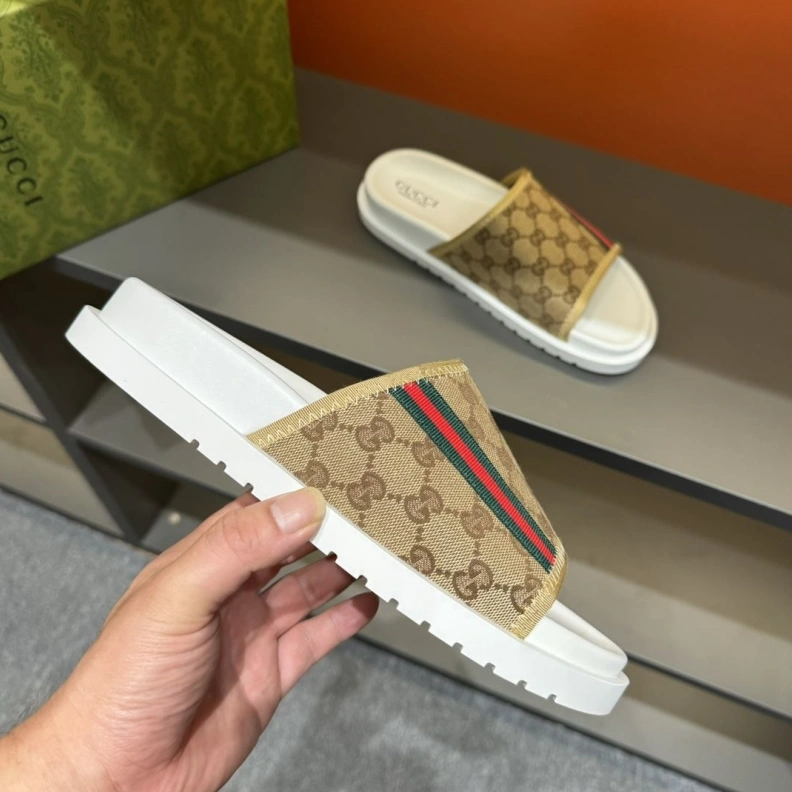 Durable Gxccx Slippers 156419