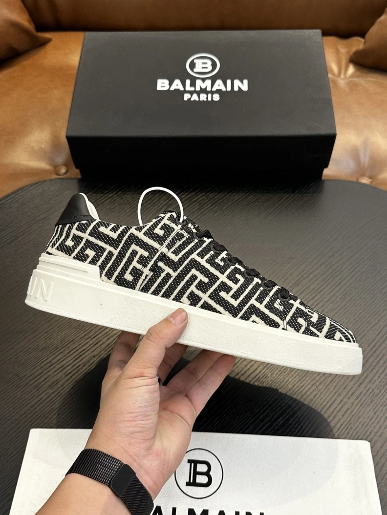 NewStyle Othxr Sneakers 211474