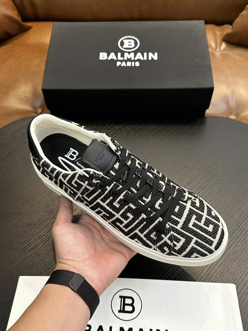 NewStyle Othxr Sneakers 211474