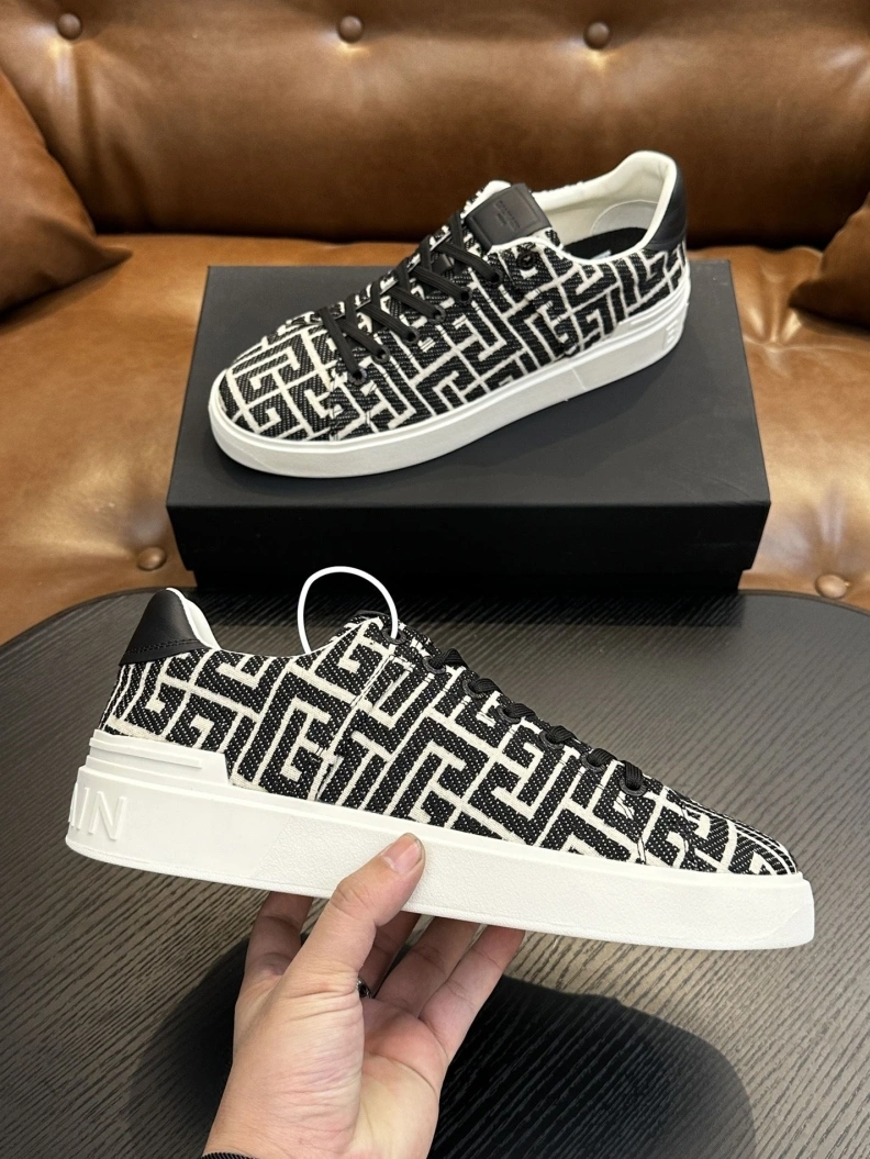 NewStyle Othxr Sneakers 211474