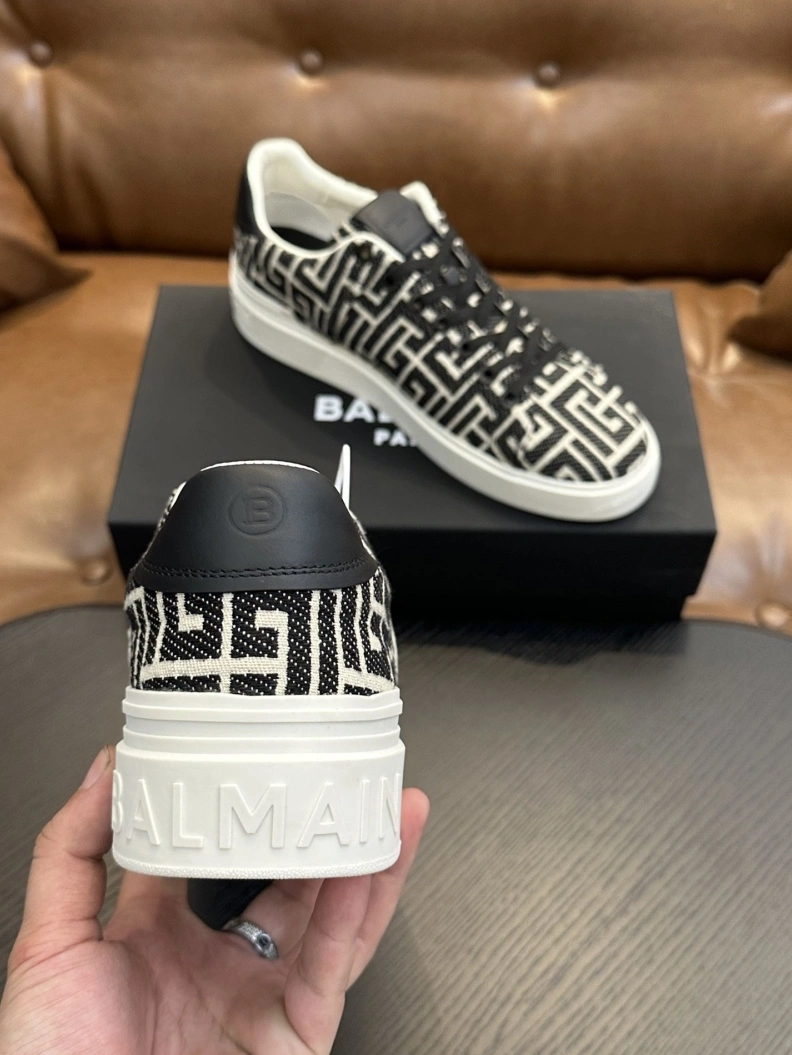 NewStyle Othxr Sneakers 211474