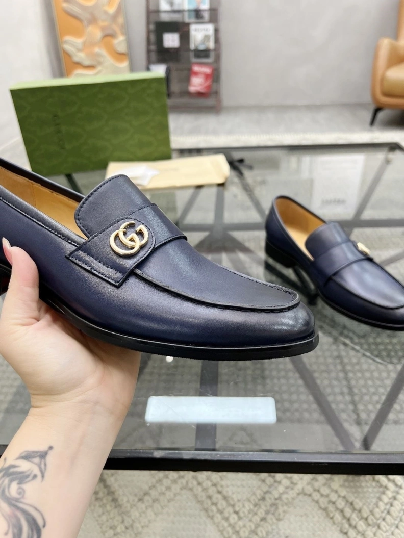 Vibrant Gxccx Leather Shoes 156710