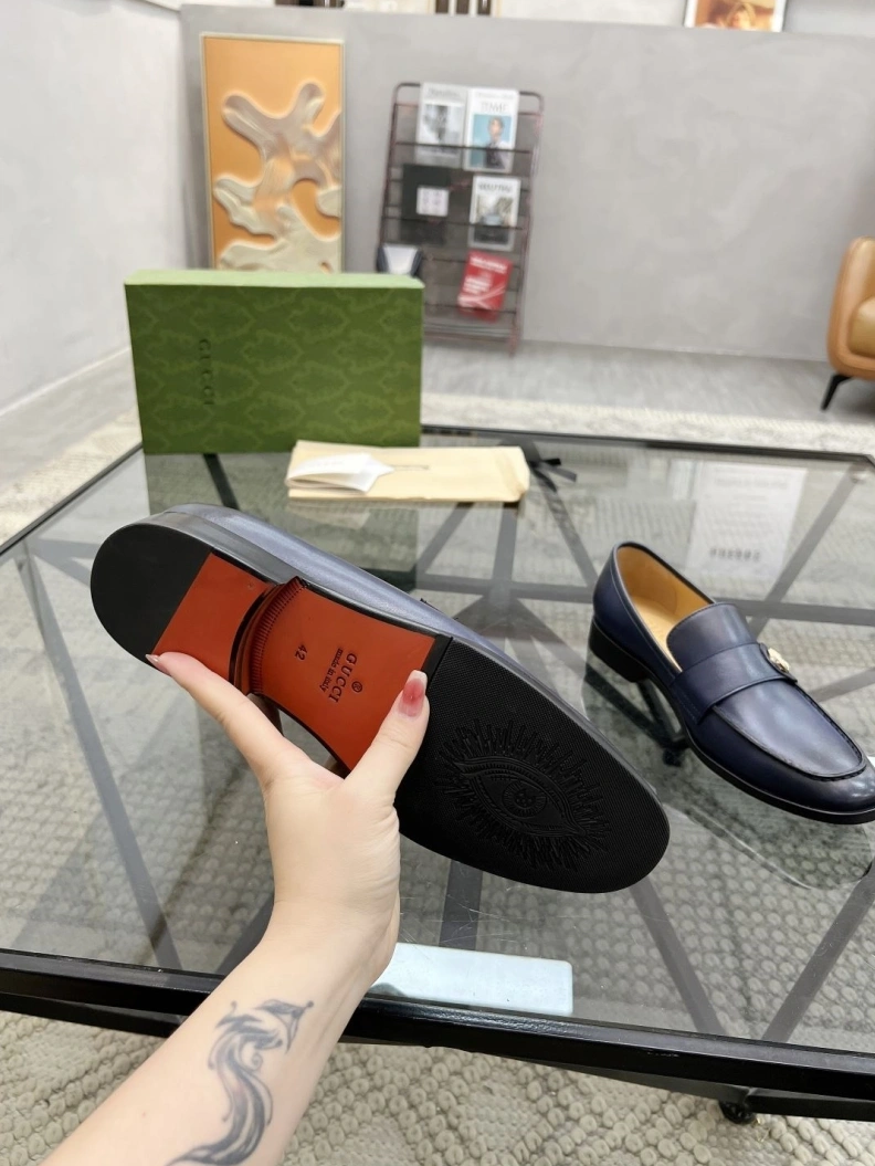Vibrant Gxccx Leather Shoes 156710