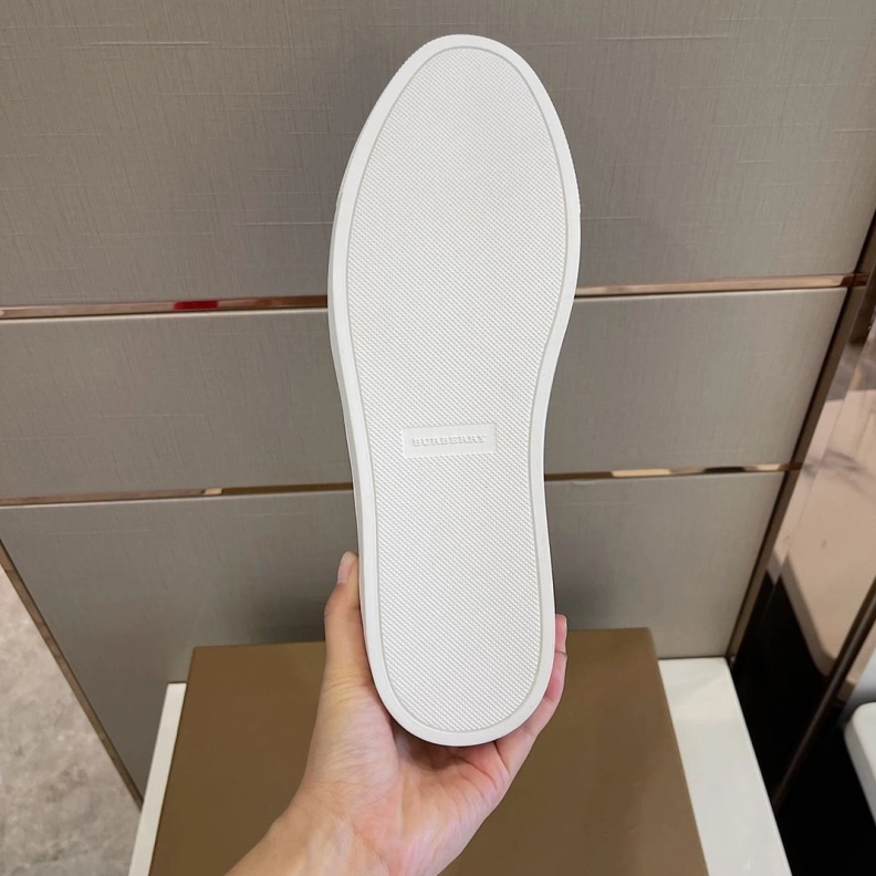 Compact Bxrbxrry Sneakers 114737