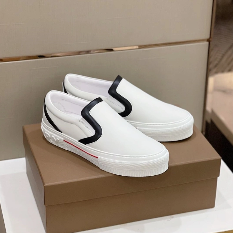 Timeless Bxrbxrry Sneakers 114733