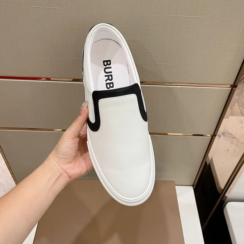 Timeless Bxrbxrry Sneakers 114733