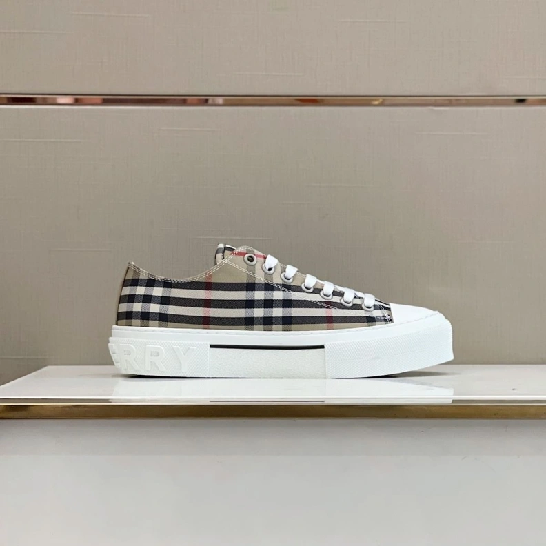 Bxrbxrry Sneakers UrbanStyle 114730