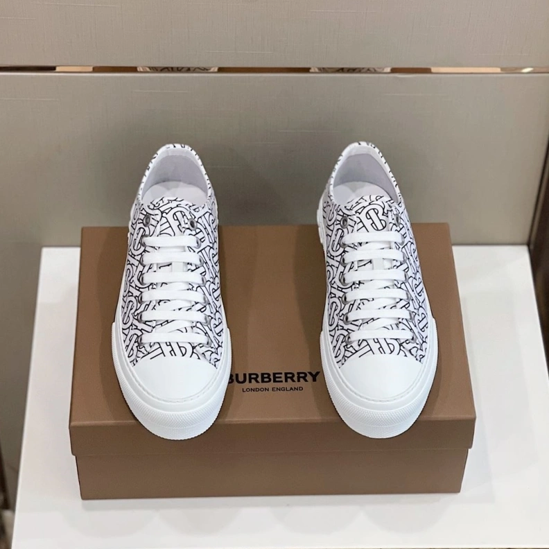 GoodFit Bxrbxrry Sneakers 114732