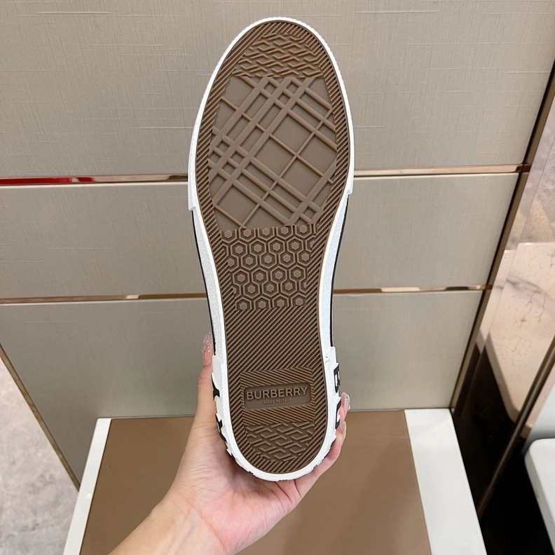 Bxrbxrry Sneakers GoAnywhere 114728