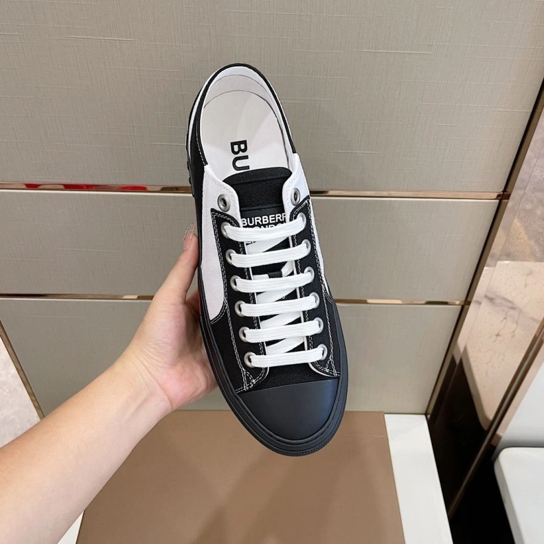 NewStyle Bxrbxrry Sneakers 114725