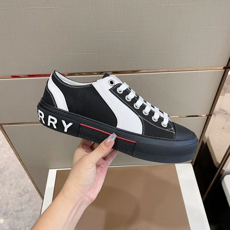 NewStyle Bxrbxrry Sneakers 114725