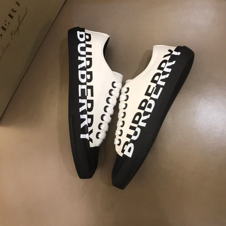Bxrbxrry Sneakers Compact 114707