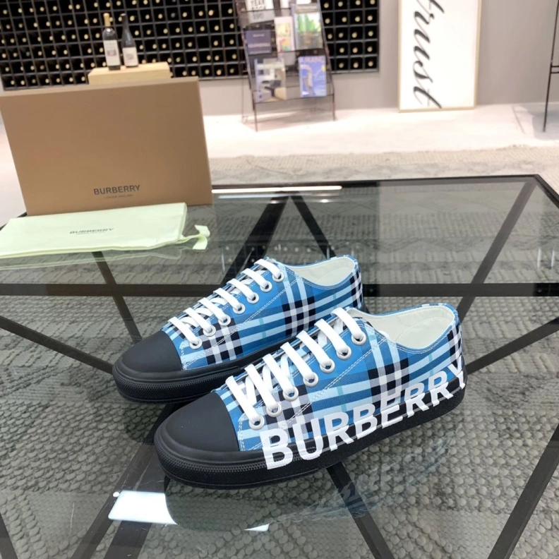 Functional Bxrbxrry Sneakers 114708