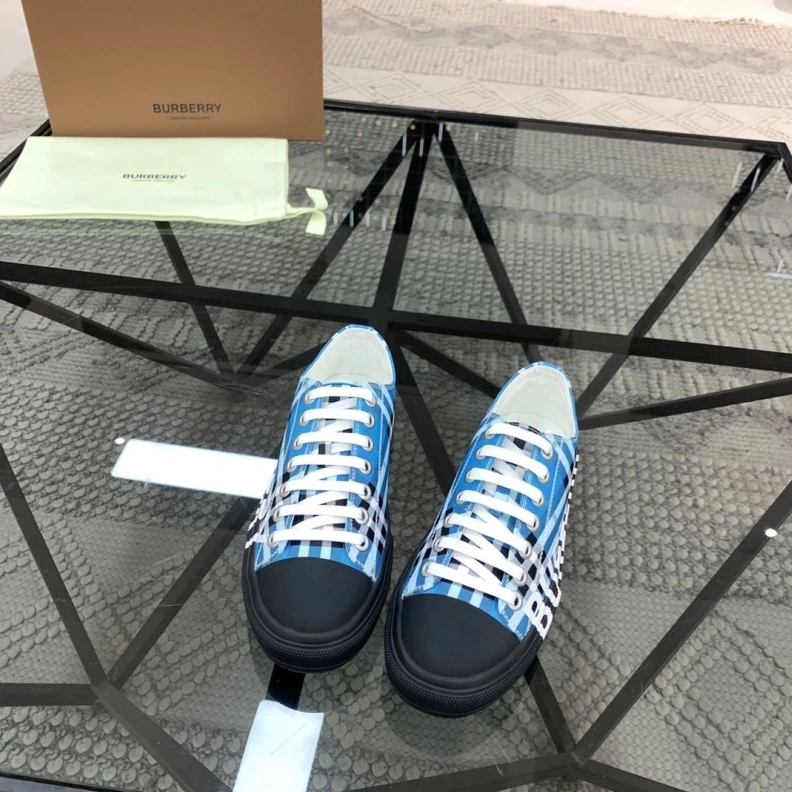 Functional Bxrbxrry Sneakers 114708