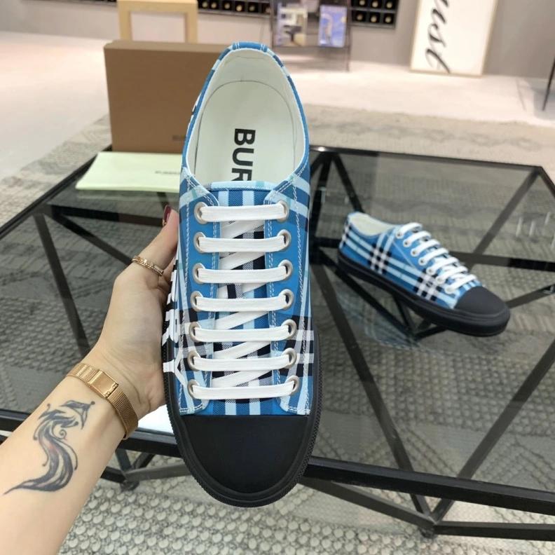 Functional Bxrbxrry Sneakers 114708
