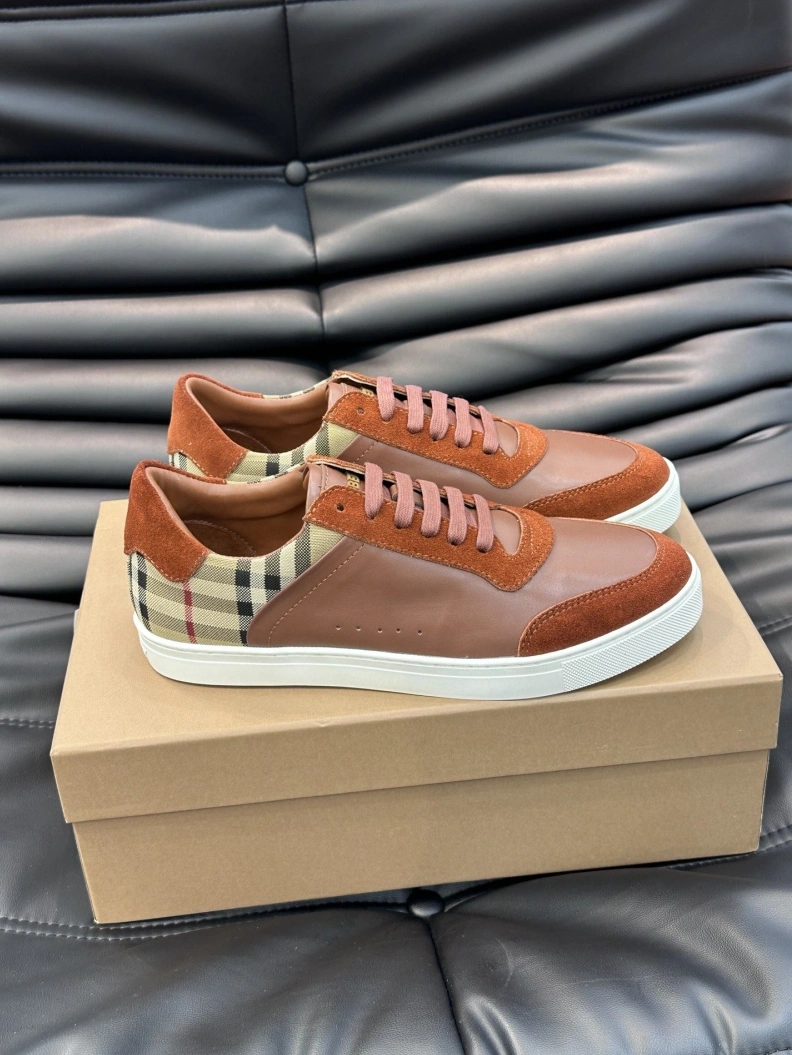 Comfortable Bxrbxrry Sneakers 114714