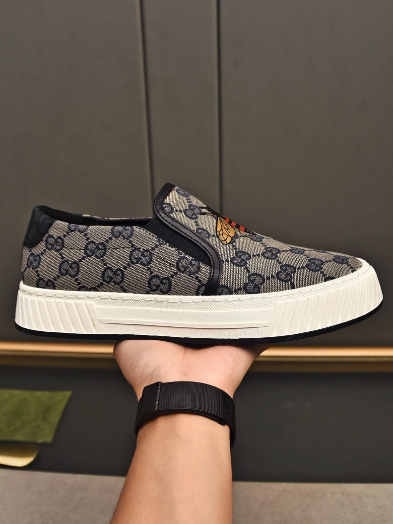 HighQuality Gxccx Casual Shoes 156875