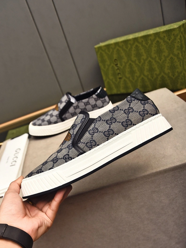 HighQuality Gxccx Casual Shoes 156875