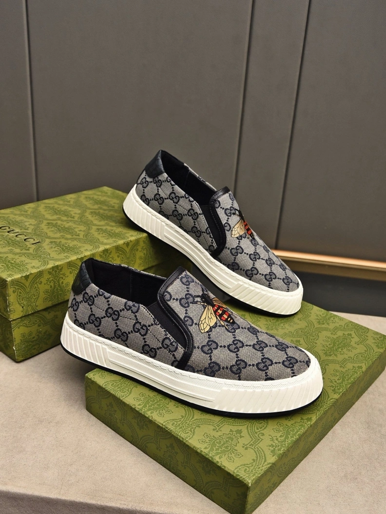 HighQuality Gxccx Casual Shoes 156875