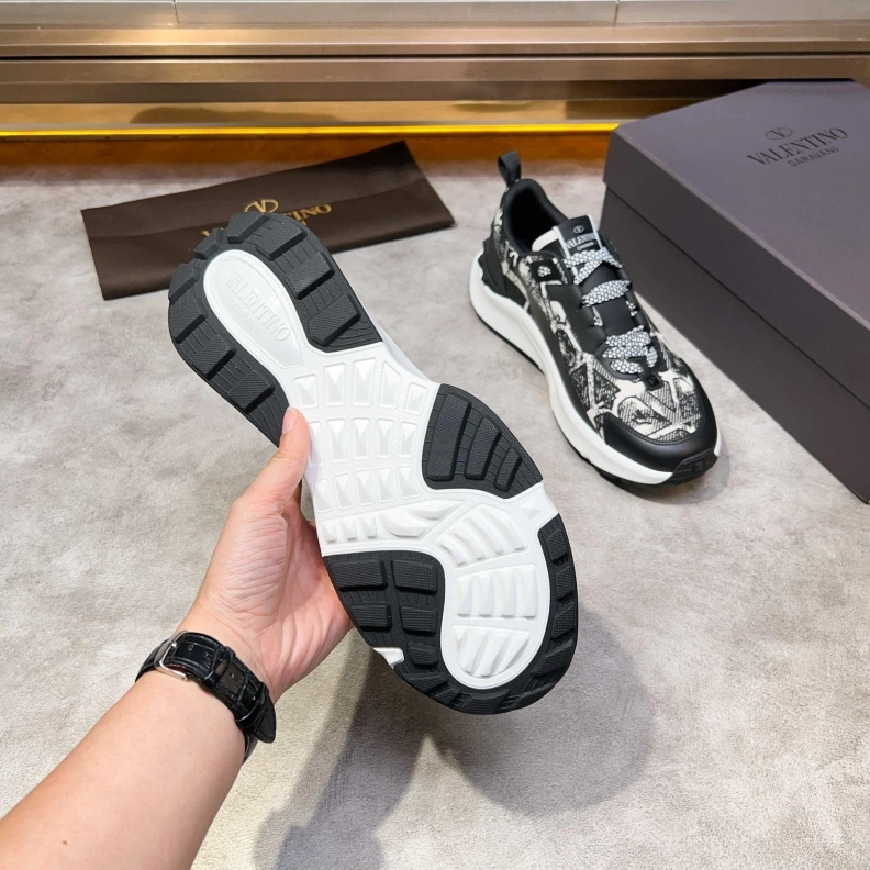 Vxlxntino Casual Shoes Resilient 229269