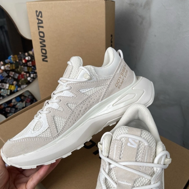 Versatile Othxr Sneakers 211466