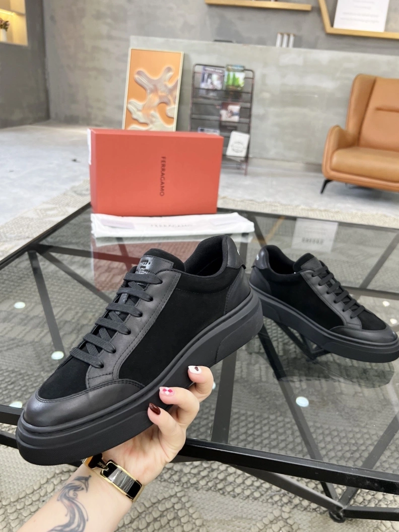 Soft Othxr Sneakers 211445
