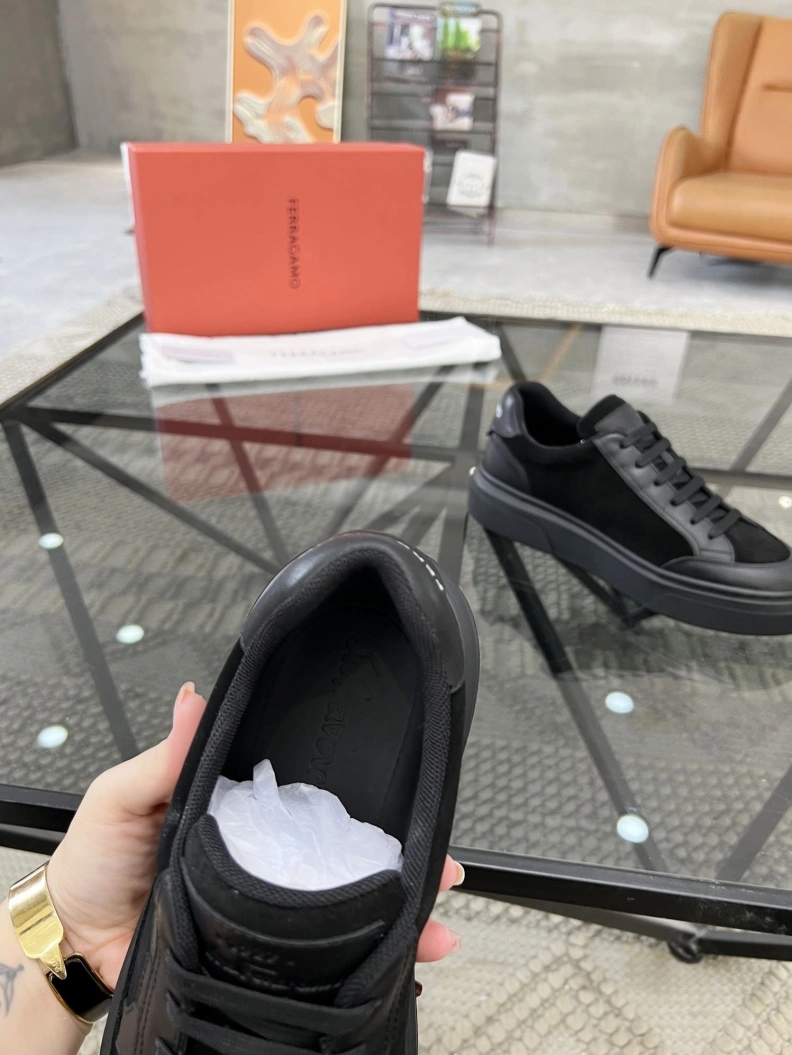 Soft Othxr Sneakers 211445