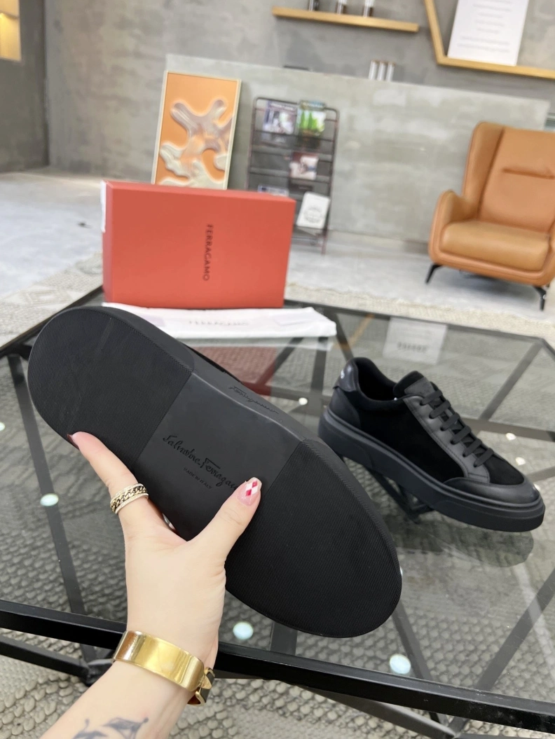 Soft Othxr Sneakers 211445