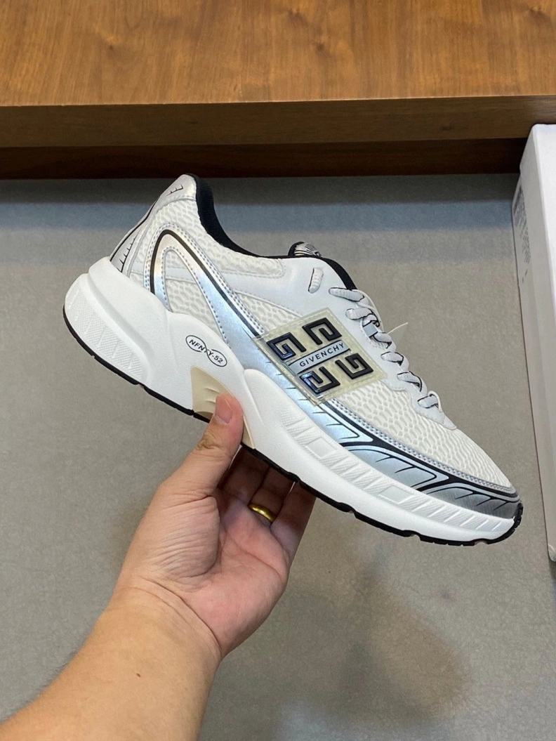 Gxvxnchy Sneakers GoodFit 152648