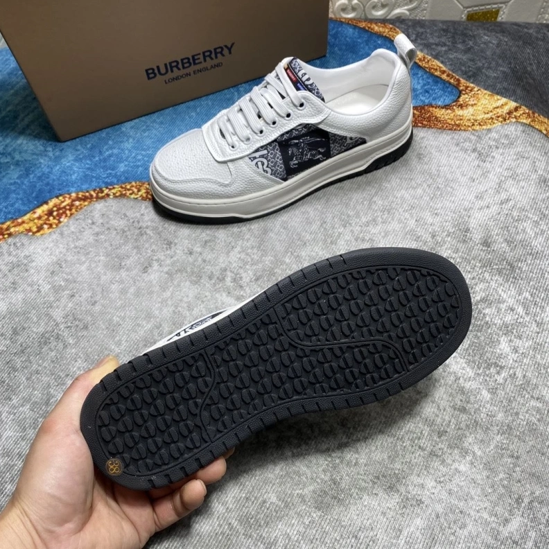 Reliable Bxrbxrry Sneakers 114700