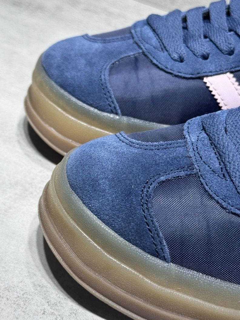 NewStyle Othxr Sneakers 211442