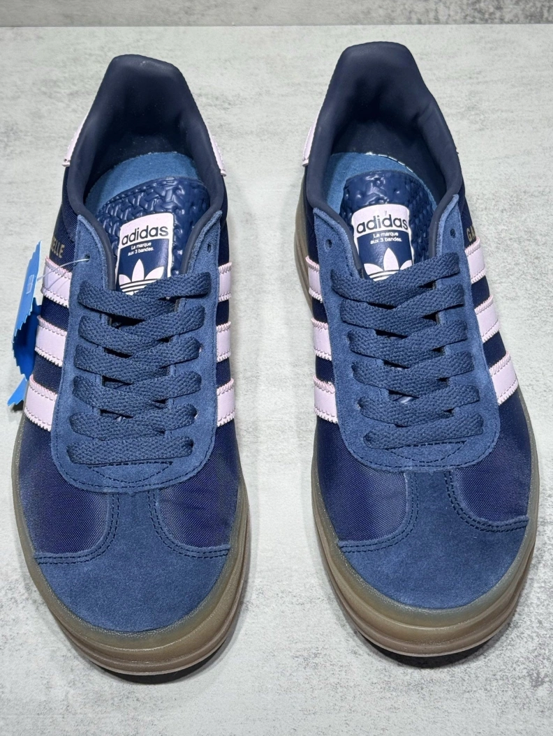NewStyle Othxr Sneakers 211442