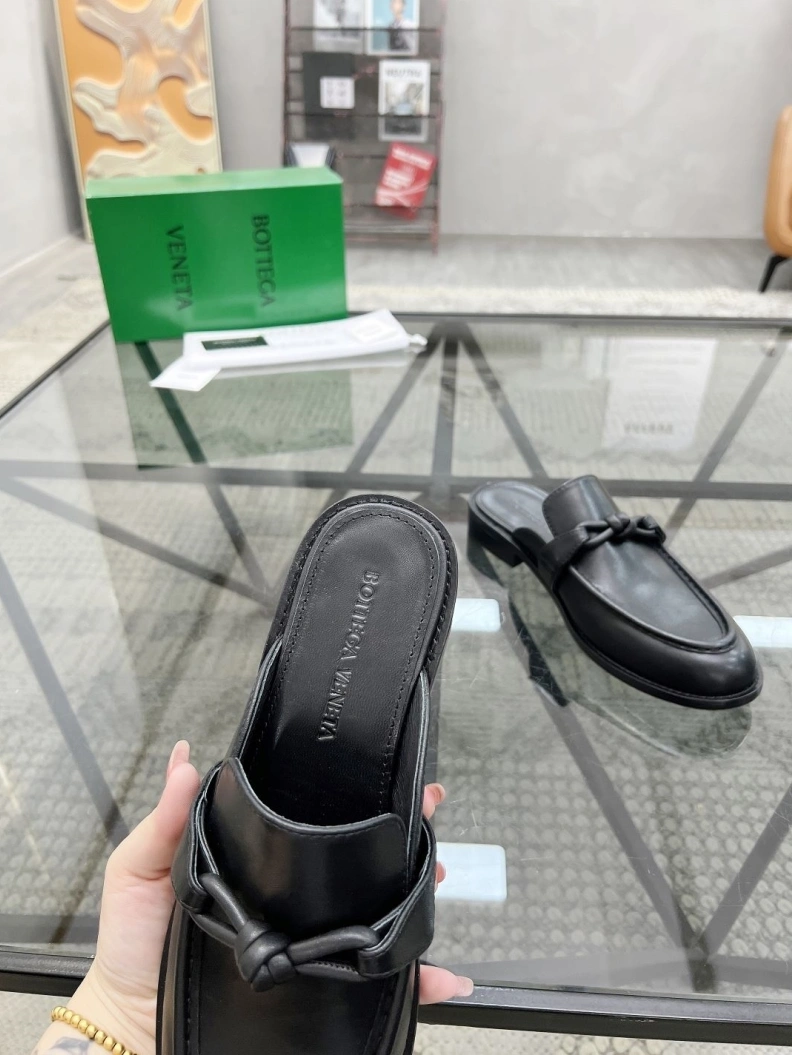 Classic Bxttxga Vxnxta Slippers 112518