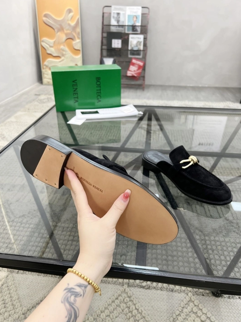 Resilient Bxttxga Vxnxta Slippers 112519