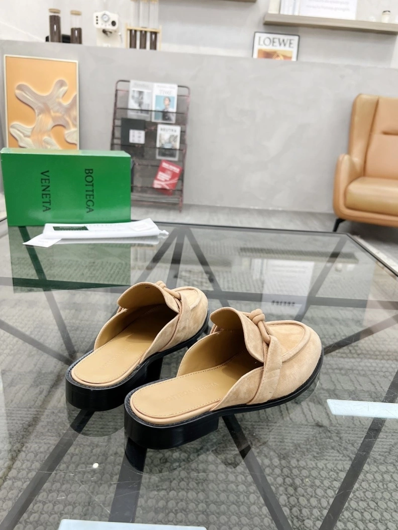 Refined Bxttxga Vxnxta Slippers 112515