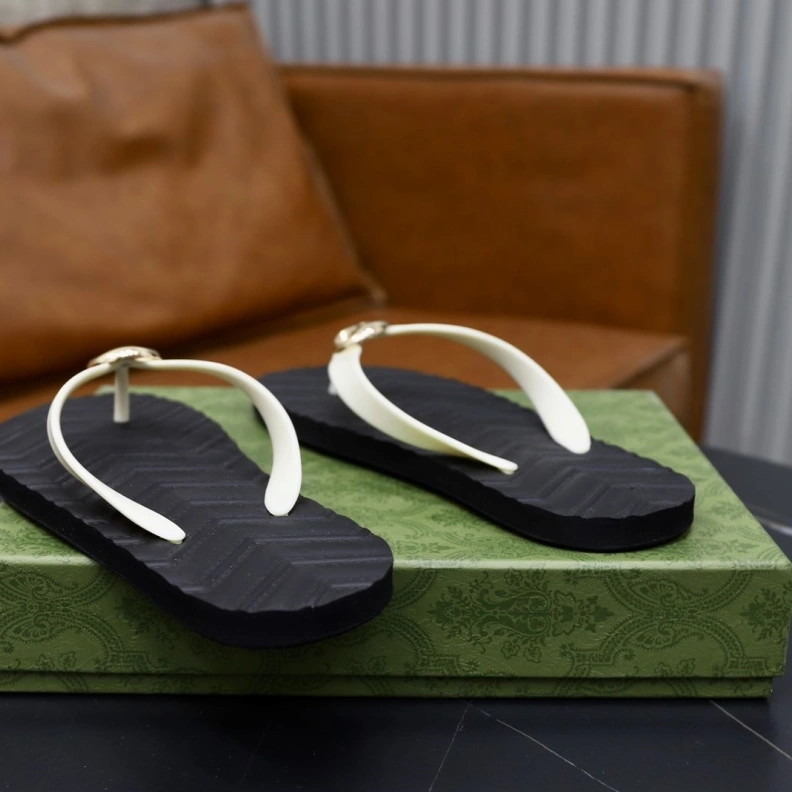 Gxccx Slippers ModernLook 156425