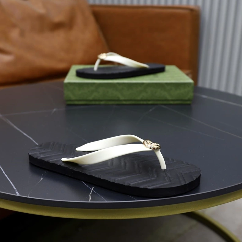 Gxccx Slippers ModernLook 156425