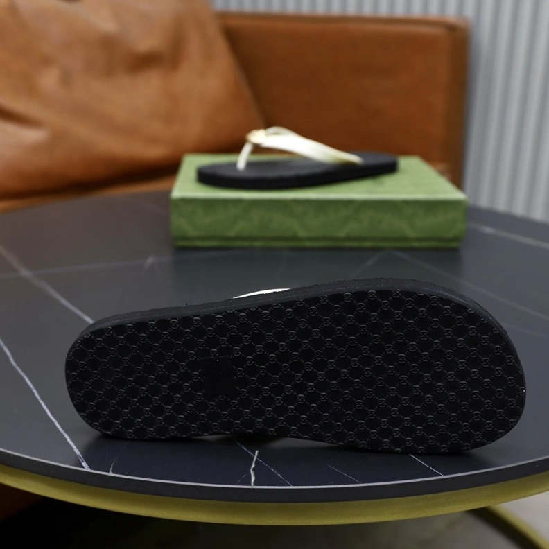 Gxccx Slippers ModernLook 156425