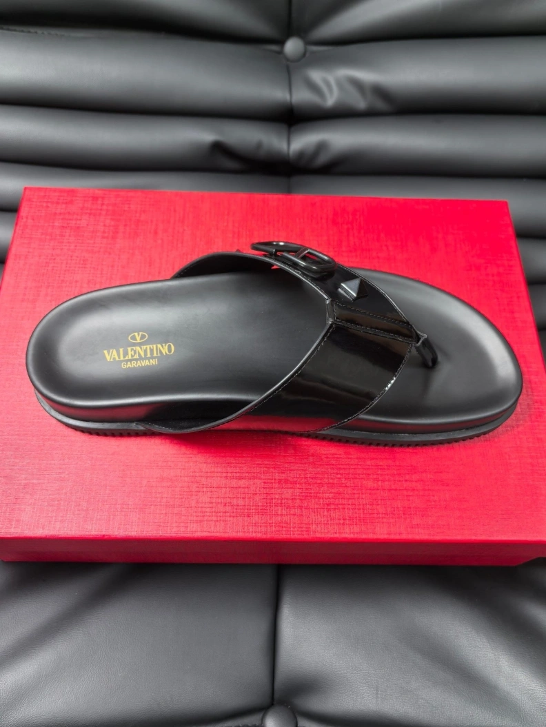 GoodFit Vxlxntino Slippers 229236