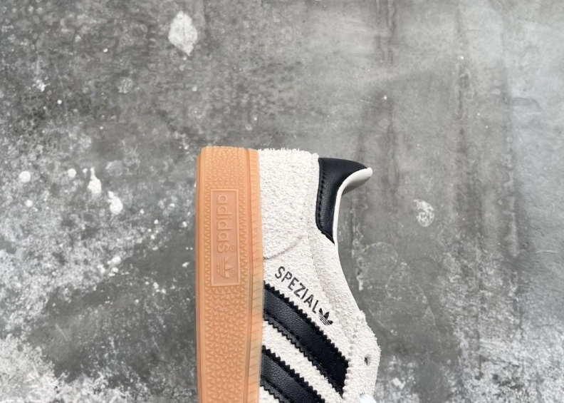 WellDesigned Othxr Sneakers 211423