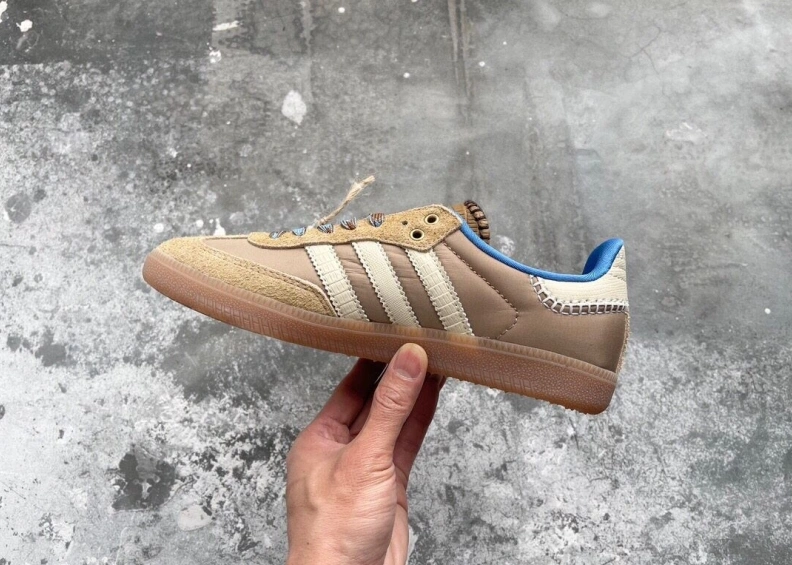 Unique Mxnxlo Blxhnxk Sneakers 192980