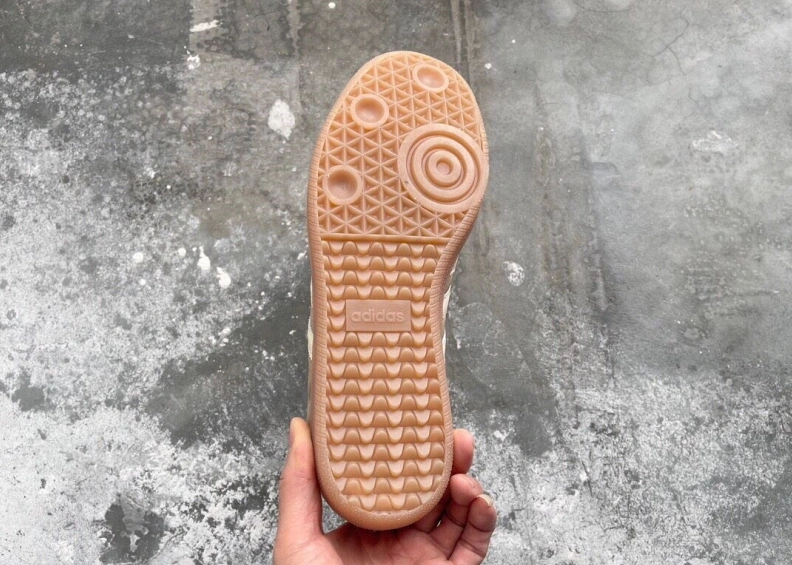 Unique Mxnxlo Blxhnxk Sneakers 192980